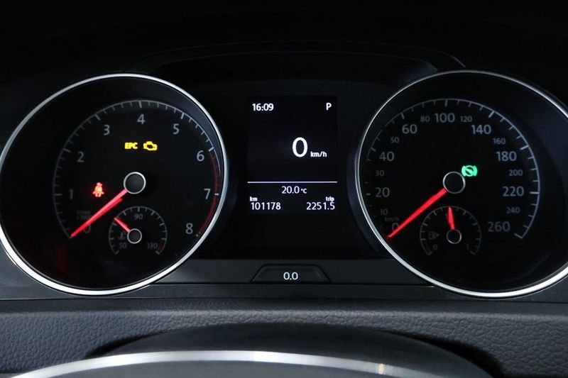 Volkswagen Golf bild 8