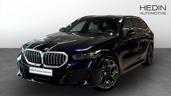 BMW 530 e xDrive Touring M Sport Business Drag B&W - 2026
