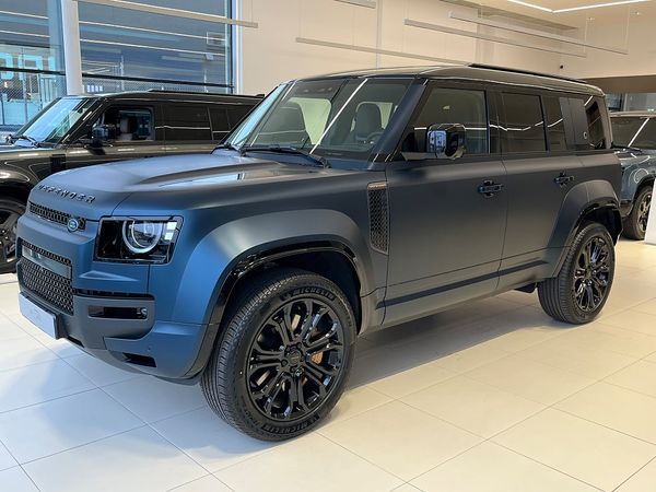 Land Rover Defender 110 110 OCTA V8 635hk - 2026