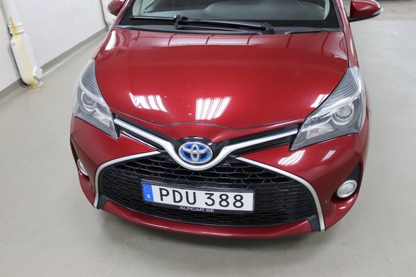 Toyota Yaris HYBRIDE E-CVT ACTIVE STYLE V-HJUL - 2017