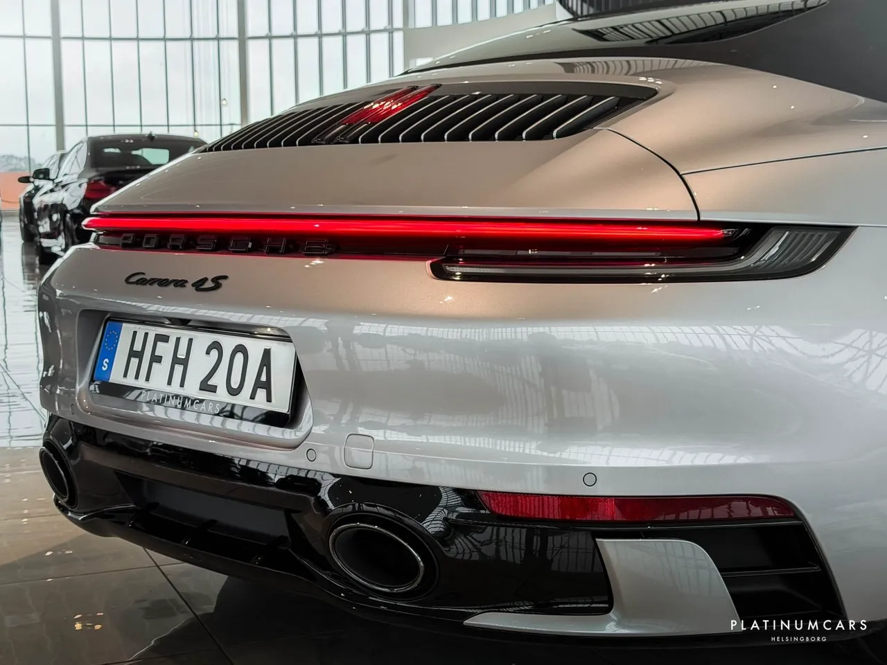 Vehicle image 20