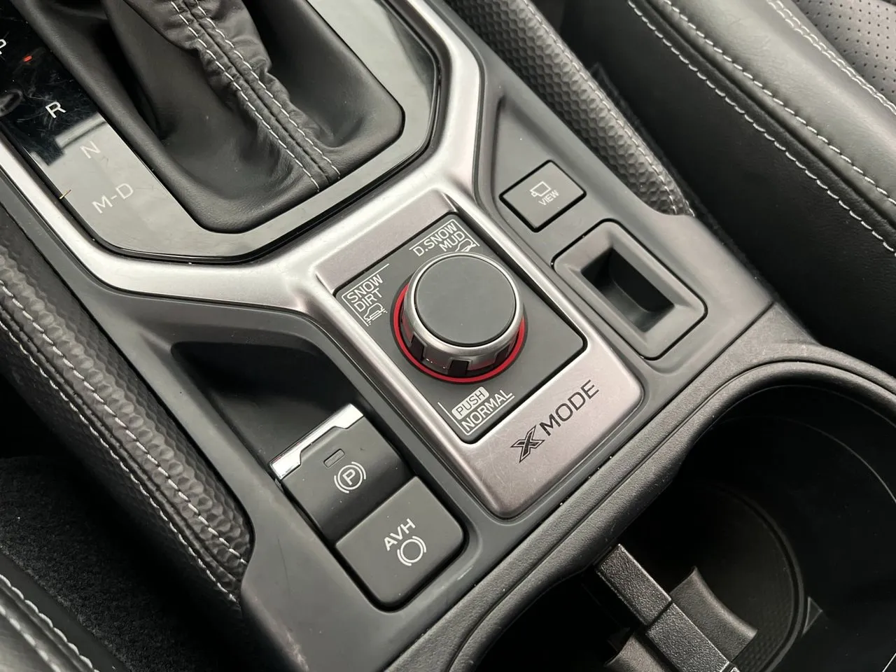 Vehicle image 27
