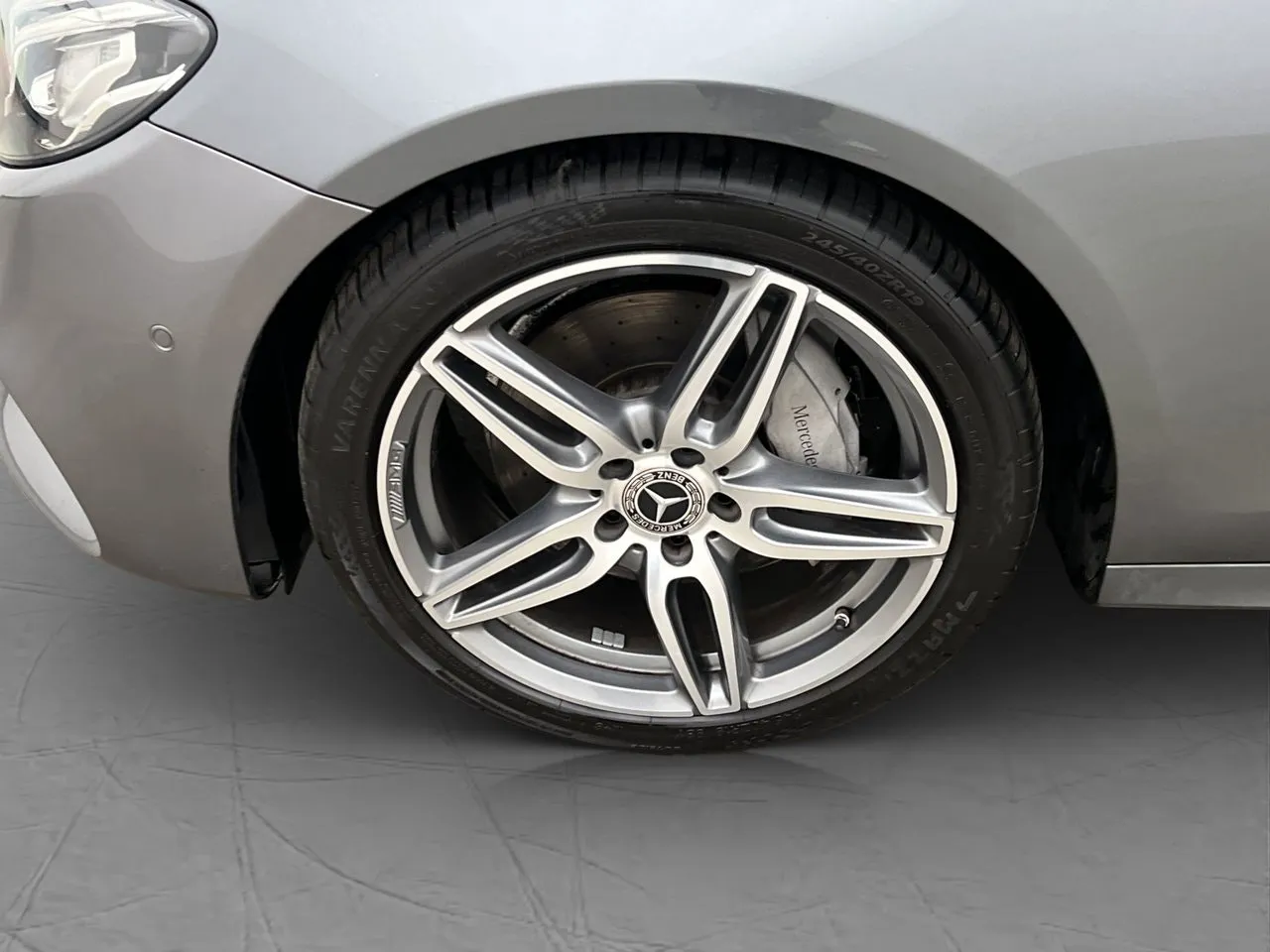 Vehicle image 31