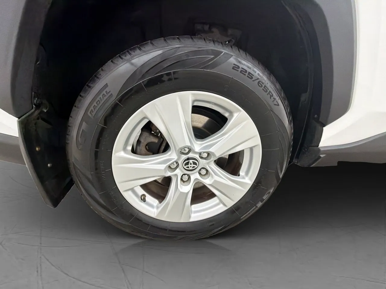 Vehicle image 31