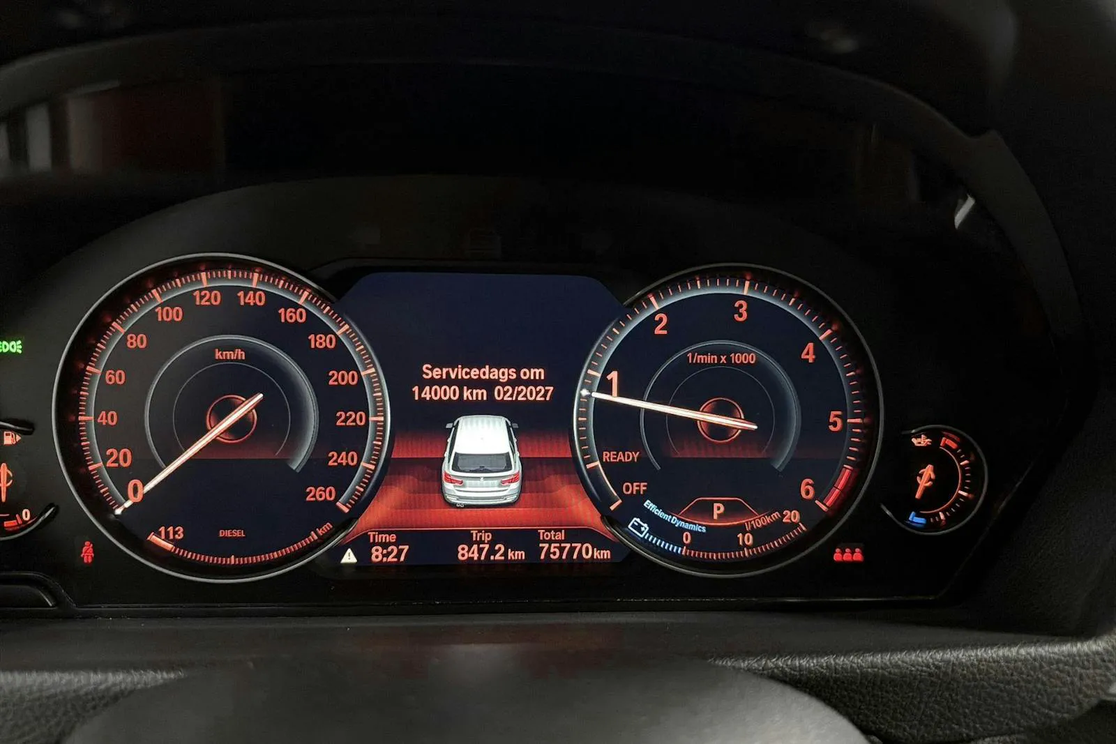 Vehicle image 9