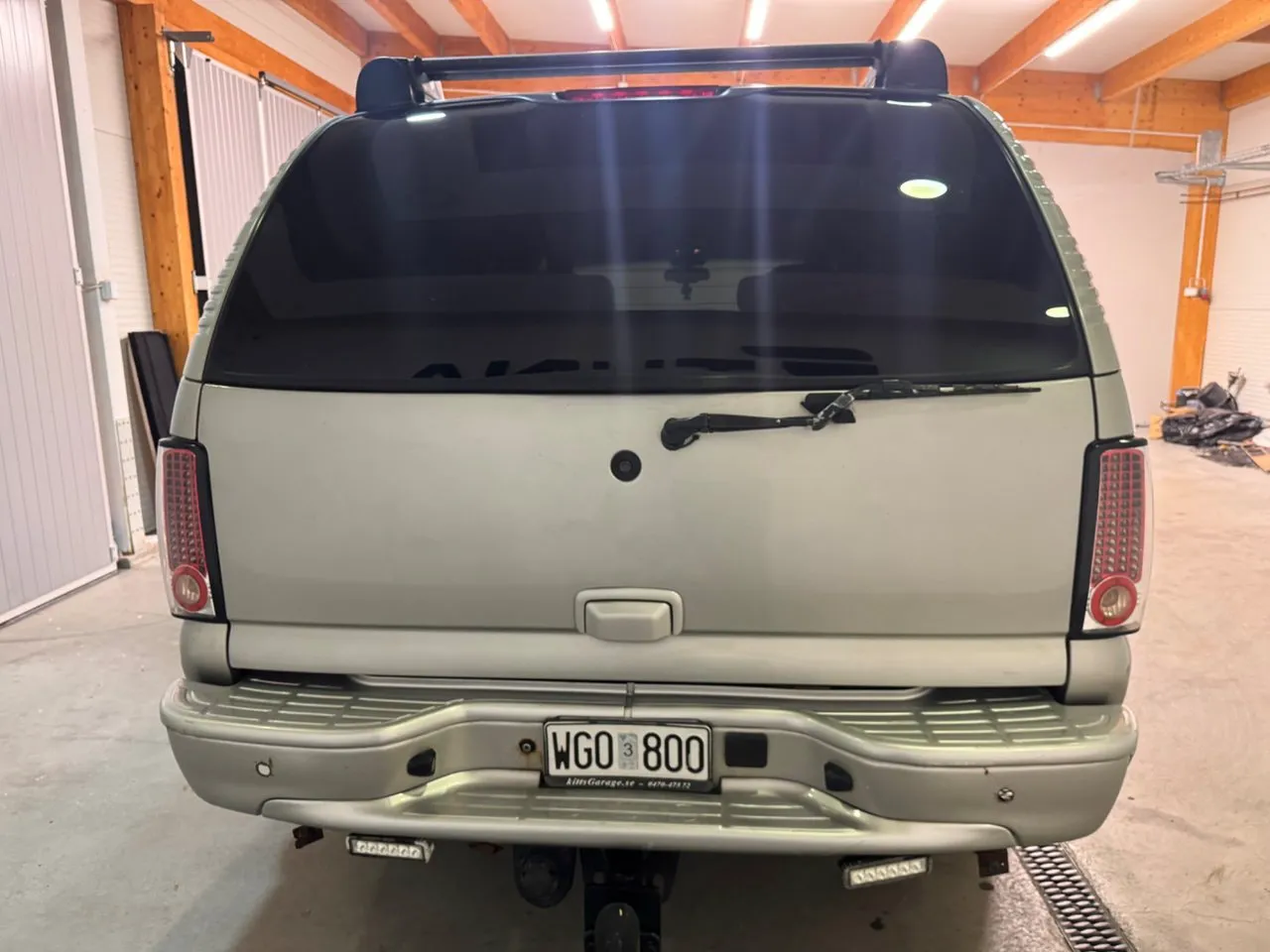 Vehicle image 18