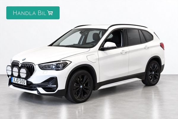 BMW X1 xDrive25e Sport line Värmare Drag HUD Navi Kamera SoV - 2021