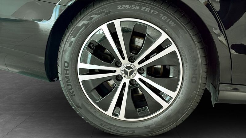 Mercedes E200 bild 9