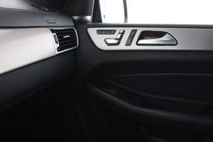 Mercedes GLS350 bild 33