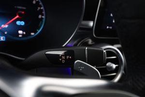 Mercedes GLC300 bild 33