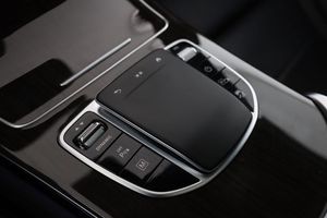 Mercedes GLC300 bild 28