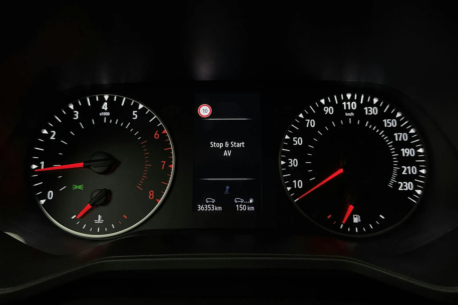 Vehicle image 10