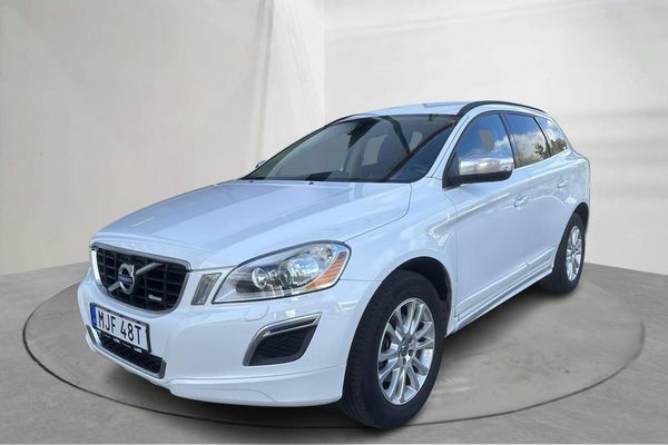 Volvo XC60 2.0T 2WD (203hk) - 2011