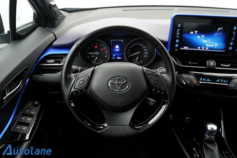Toyota C-HR bild 15