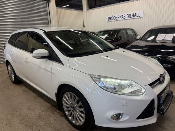 Ford Focus Kombi 1.6 EcoBoost Titanium/ Dragkrok/ Motorvärmare - 2013