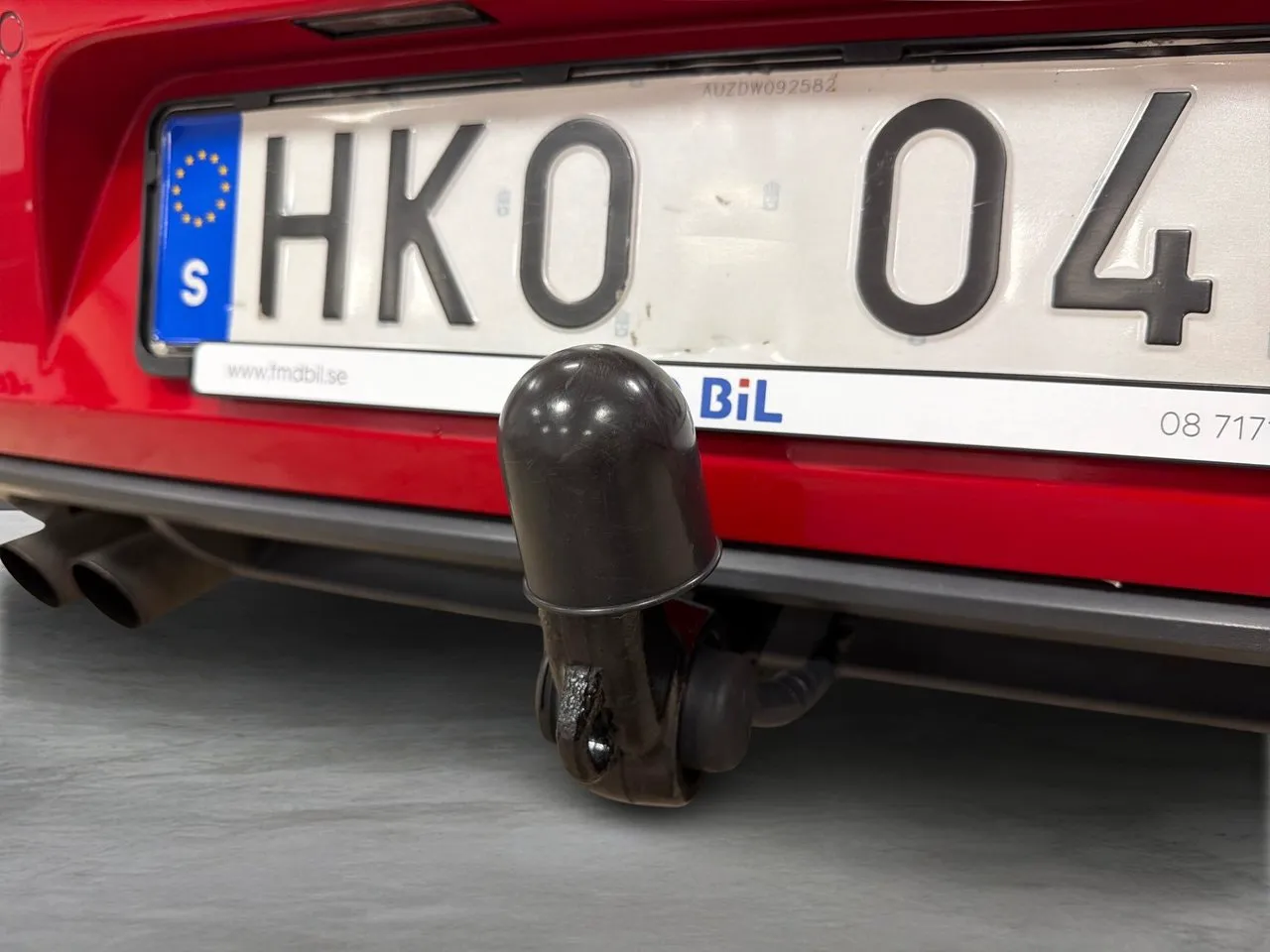 Vehicle image 24