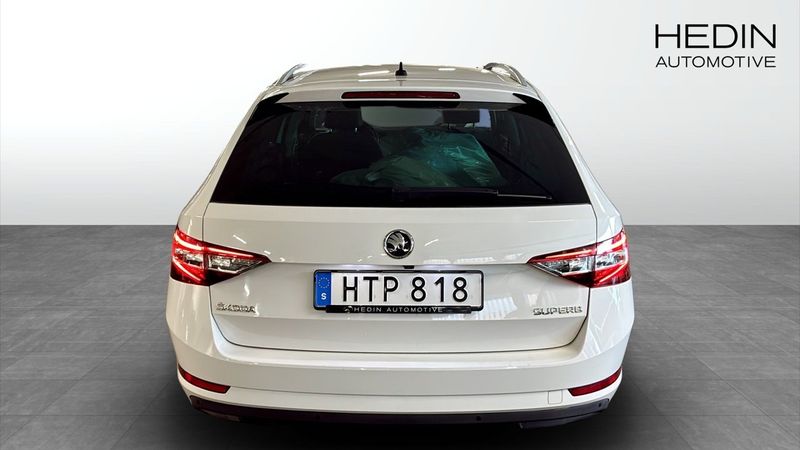 Skoda Superb bild 7