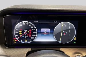 Mercedes E220 bild 10