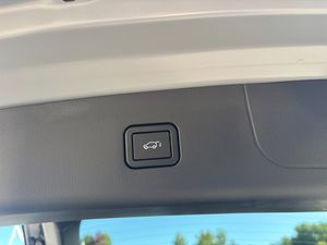 Mazda CX-6e bild 18