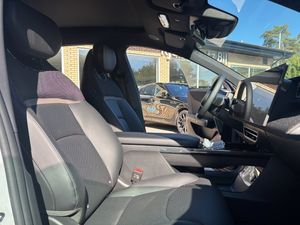 Mazda CX-6e bild 22