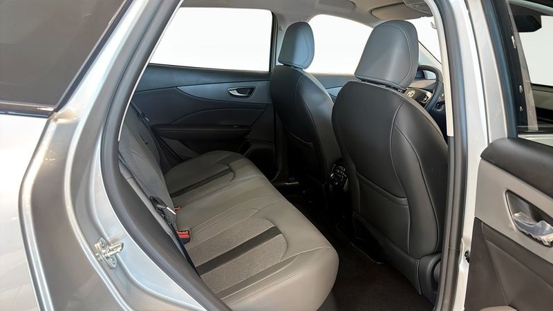 MG S5 EV bild 5