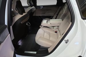 Volvo ES90 bild 14