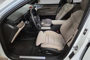 Volvo ES90 bild 12