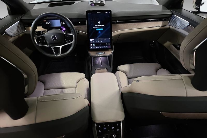Volvo ES90 bild 11