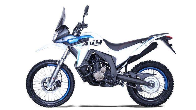 Voge 300Rally bild 2