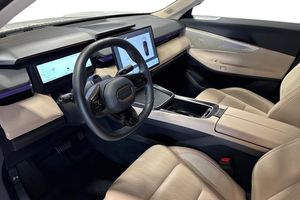 Lynk & Co 08 bild 12