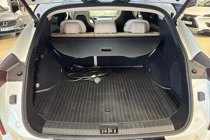 Lynk & Co 08 bild 26