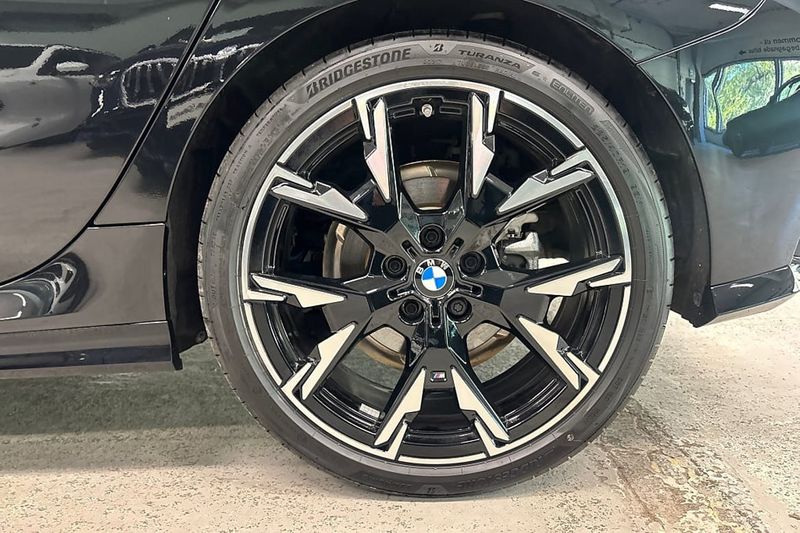 BMW 120 bild 17