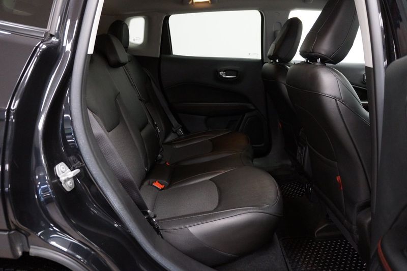 Jeep Compass bild 14