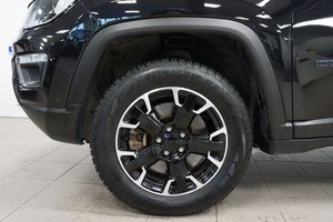 Jeep Compass bild 7