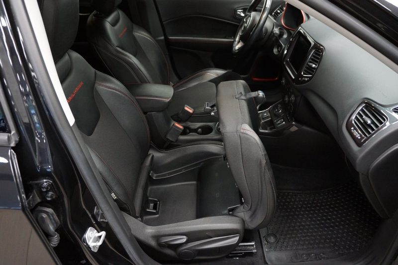 Jeep Compass bild 13