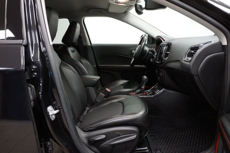 Jeep Compass bild 12