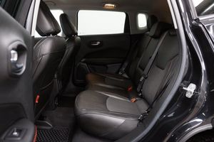 Jeep Compass bild 9