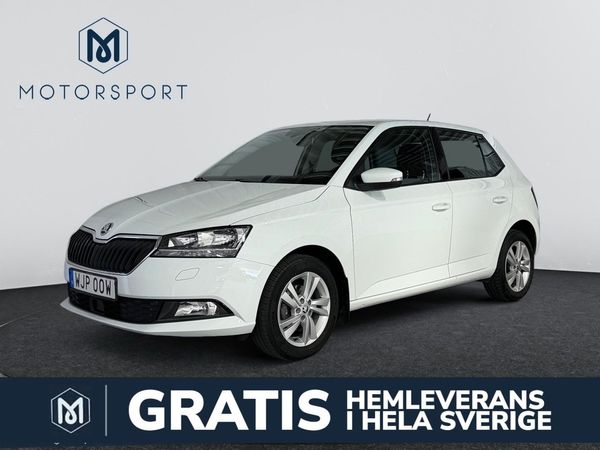 Skoda Fabia 1.0 TSI Dragkrok Carplay Sensorer Farthållare - 2019