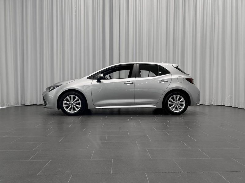 Toyota Corolla bild 2