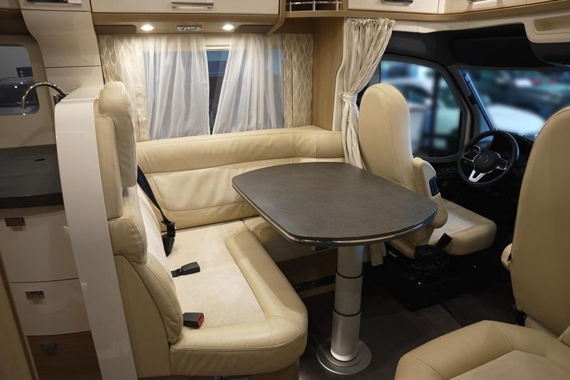 Mercedes Sprinter bild 8