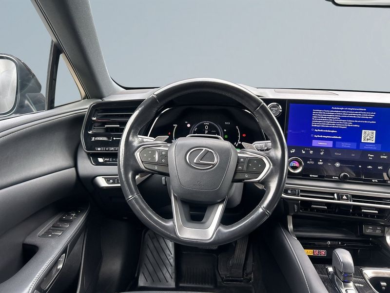 Lexus RX bild 9