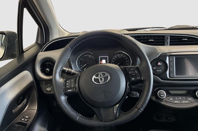 Toyota Yaris bild 11