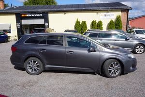 Toyota Avensis bild 3