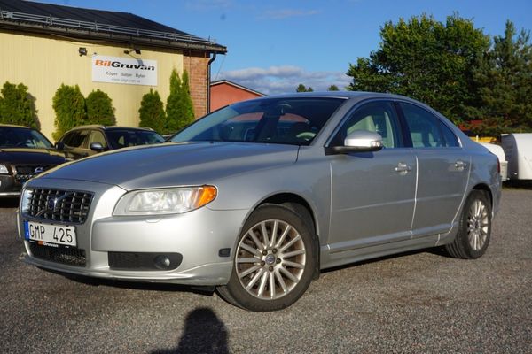 Volvo S80 2.0F Summum Drag m-Värmare 11100mil - 2008