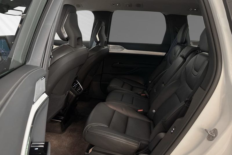 Volvo EX90 bild 8