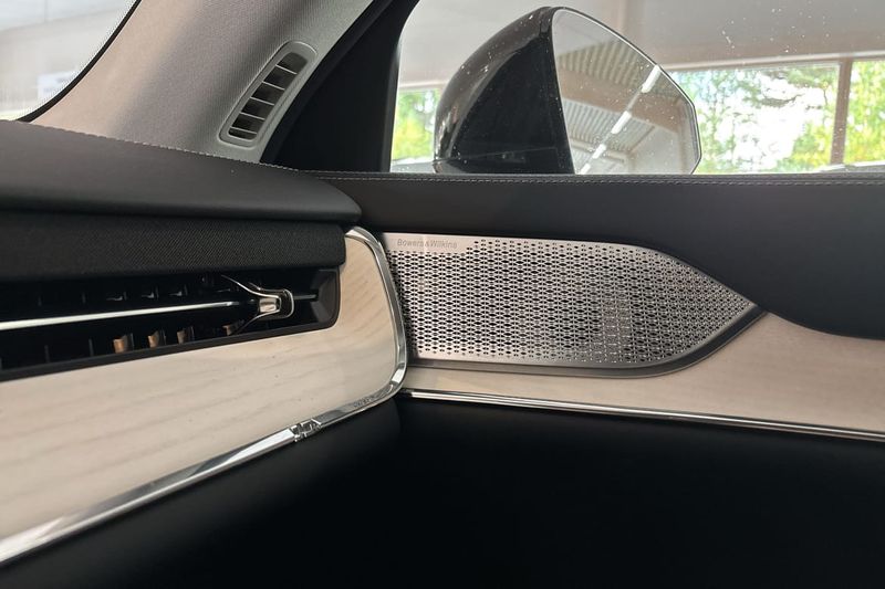 Volvo EX90 bild 25