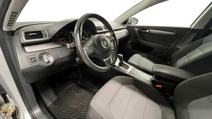 Volkswagen Passat bild 9