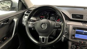 Volkswagen Passat bild 7