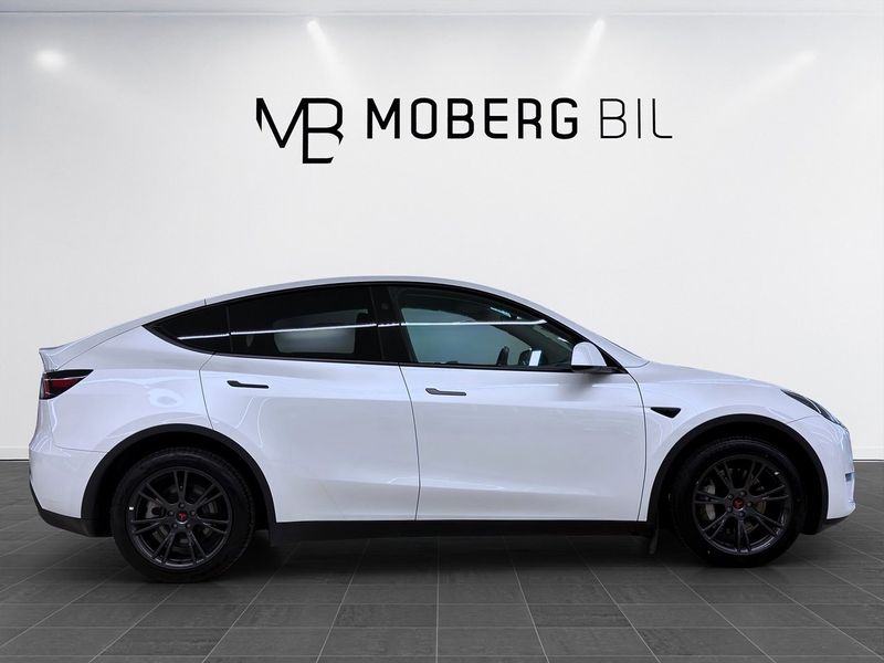 Tesla Model Y bild 6