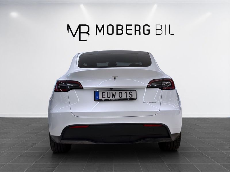 Tesla Model Y bild 8